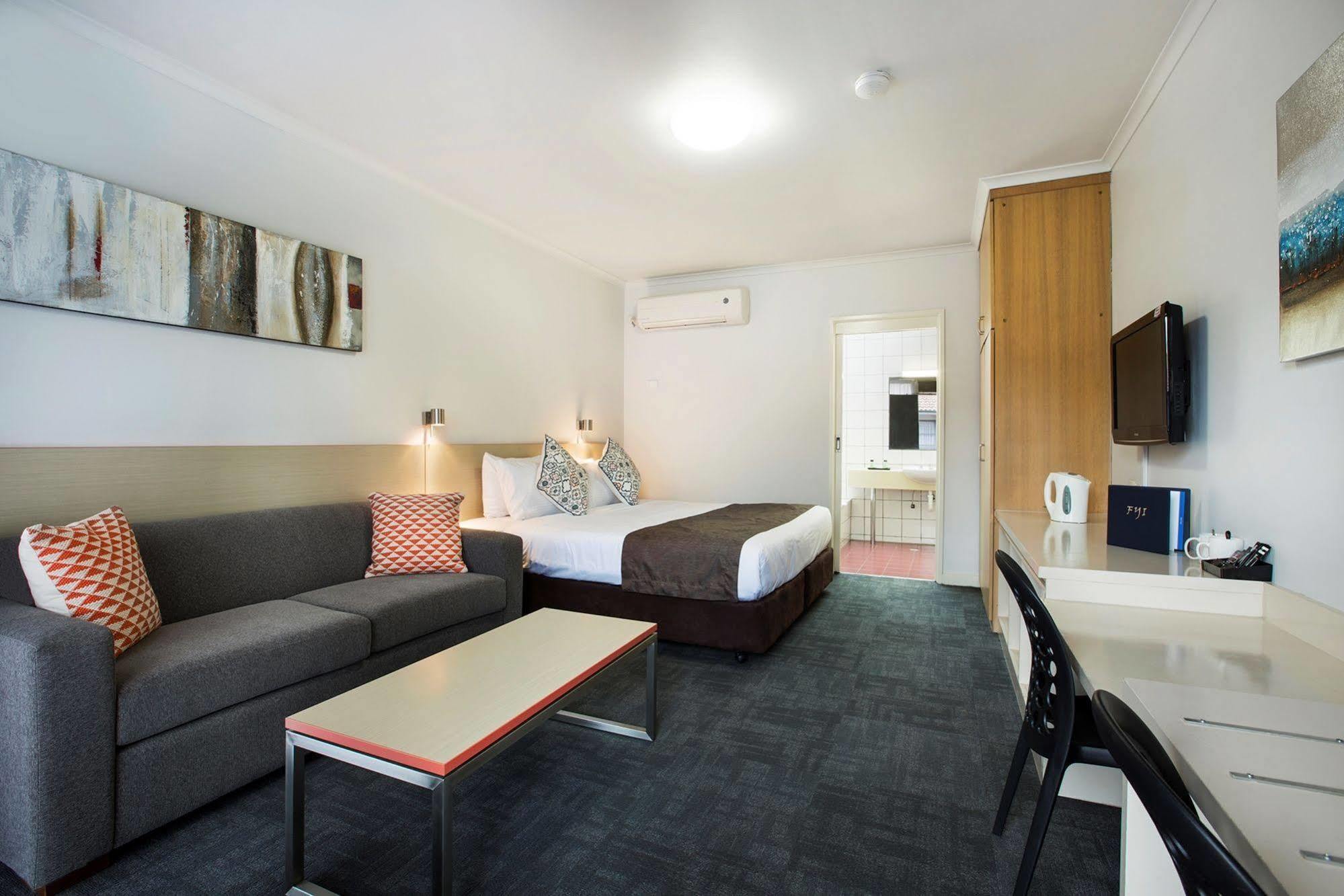 Nightcap At Ferntree Gully Hotel Motel Extérieur photo